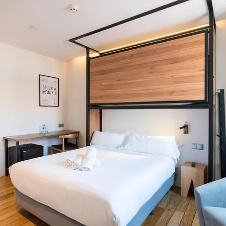 The Central House Porto Ribeira-3